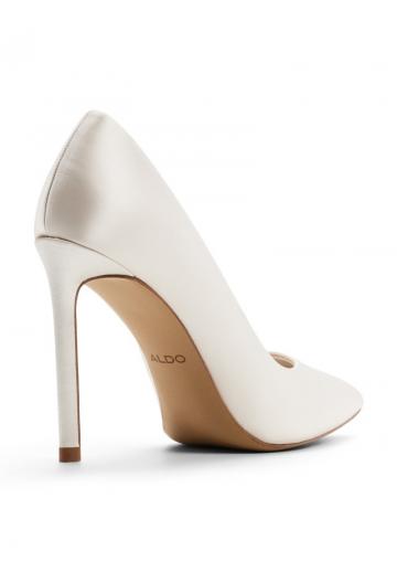 Туфли на высоком каблуке