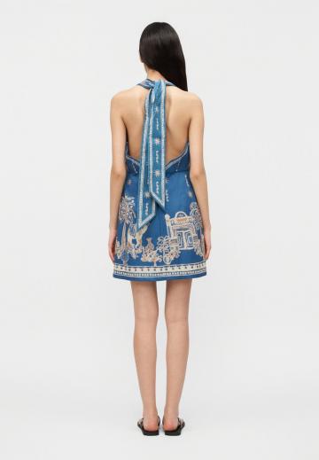 Короткое платье