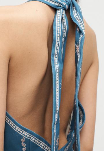 Короткое платье