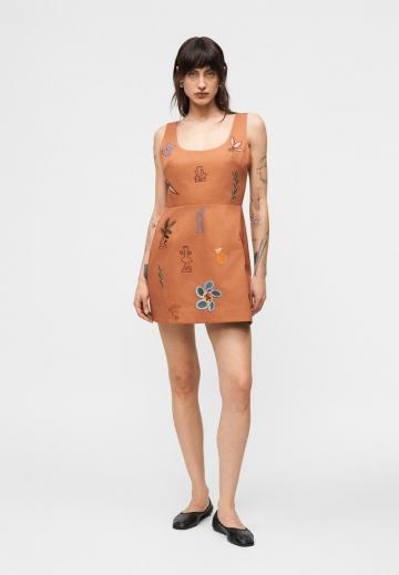 Короткое платье