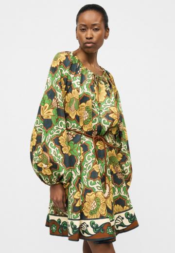 Короткое платье