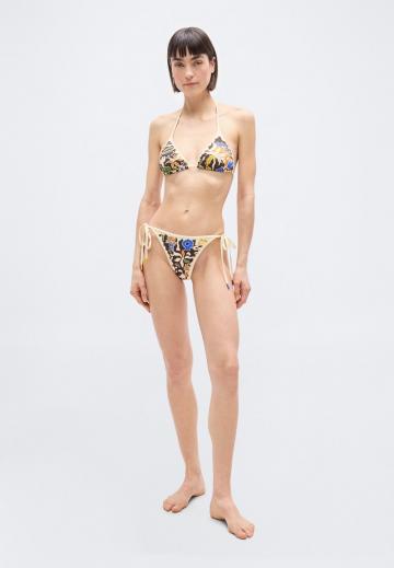 Треугольное бикини