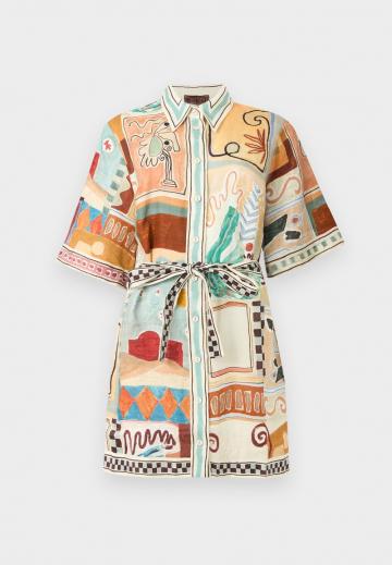 Короткое платье