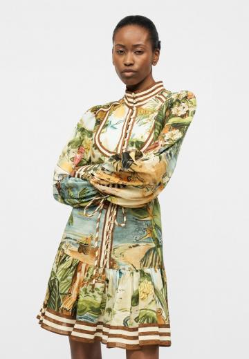 Короткое платье