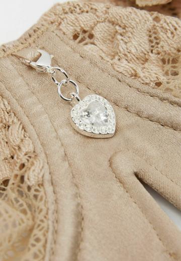 Бюстгальтер на косточках