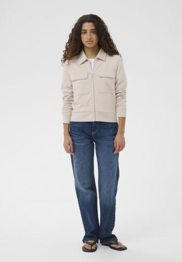 Куртка с накладнымит карманами