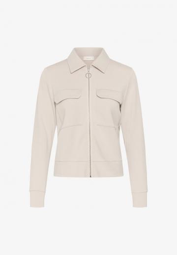 Куртка с накладнымит карманами