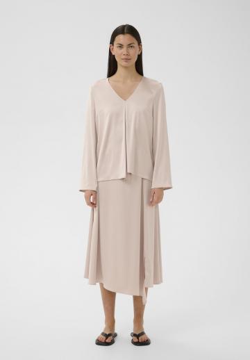 Атласная блузка