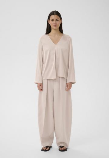 Атласная блузка