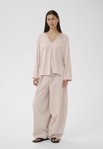 Атласная блузка