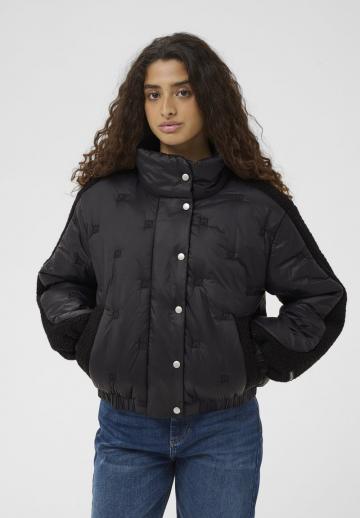 Зимняя куртка