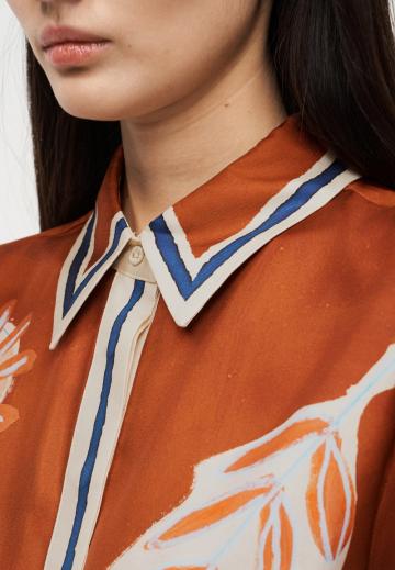 Шелковая блузка