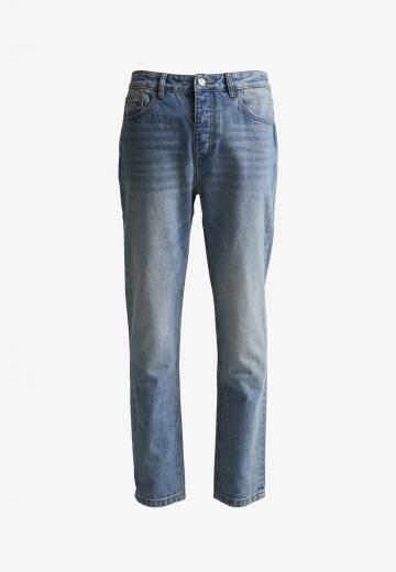 Свободные джинсы