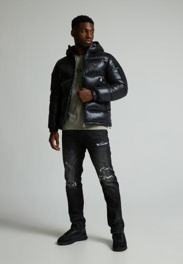 Зимняя куртка