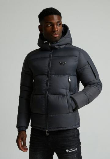 Зимняя куртка