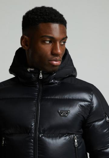 Зимняя куртка