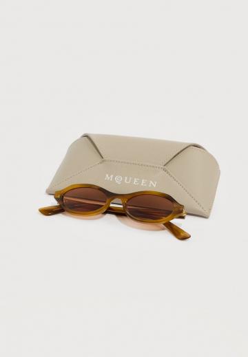 Солнечные очки