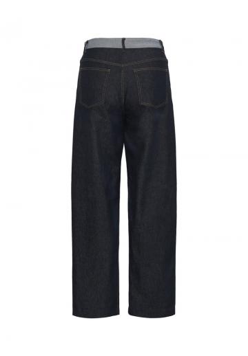 Свободные джинсы