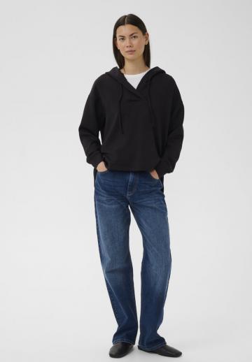 Пуловер с капюшоном