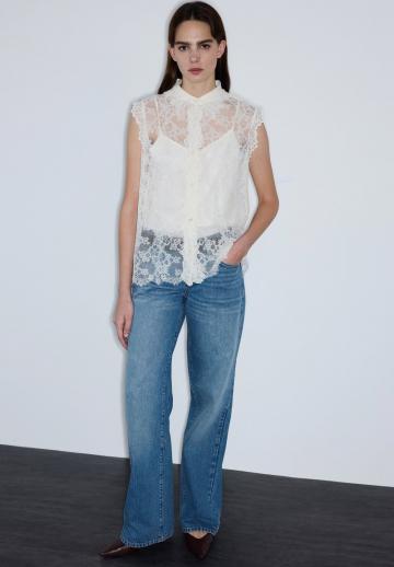 Кружевная блузка