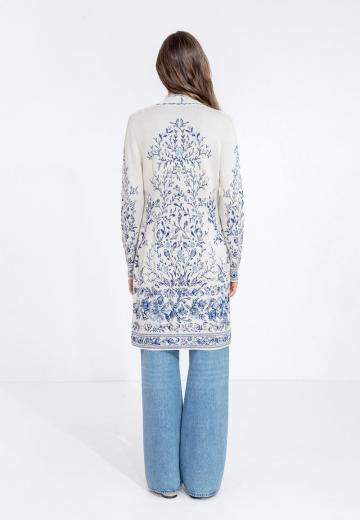 Жаккардовая вязаная кофта