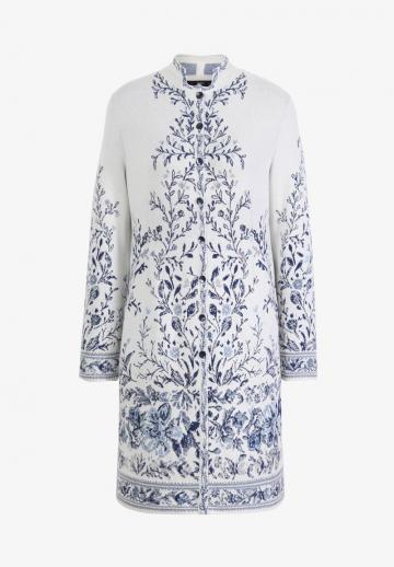 Жаккардовая вязаная кофта