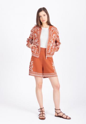 Жаккардовая вязаная кофта