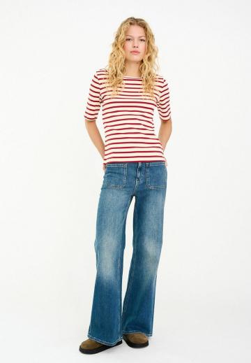 Клешеные джинсы