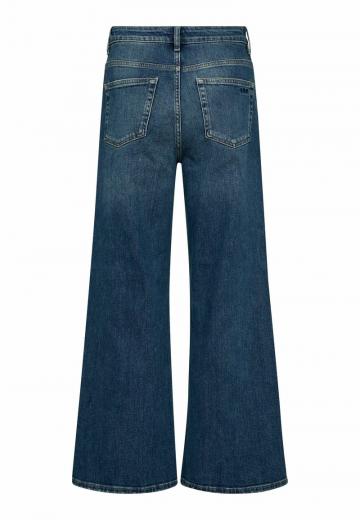 Клешеные джинсы