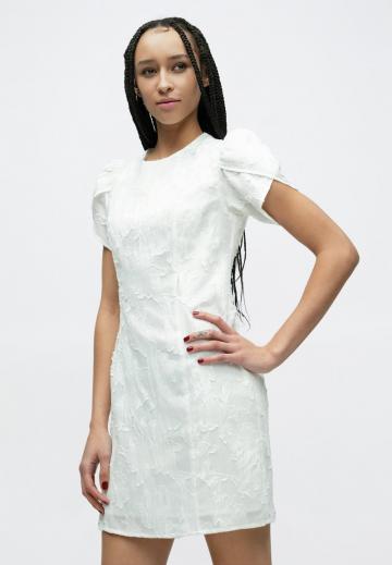 Короткое платье