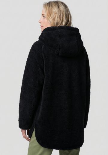 Короткое пальто