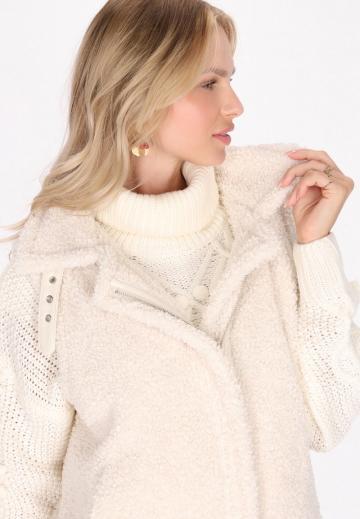 Пуховой жилет