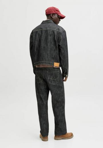 Свободные джинсы