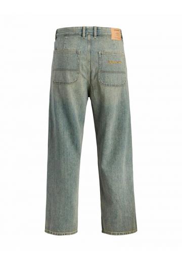 Свободные джинсы