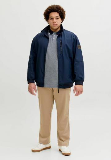 Куртка бомбер