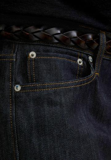 Клешеные джинсы