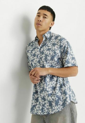 Рубашка с коротким рукавом