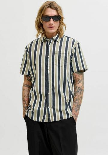 Рубашка с коротким рукавом