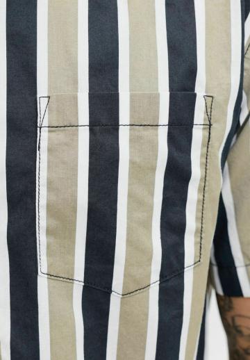 Рубашка с коротким рукавом