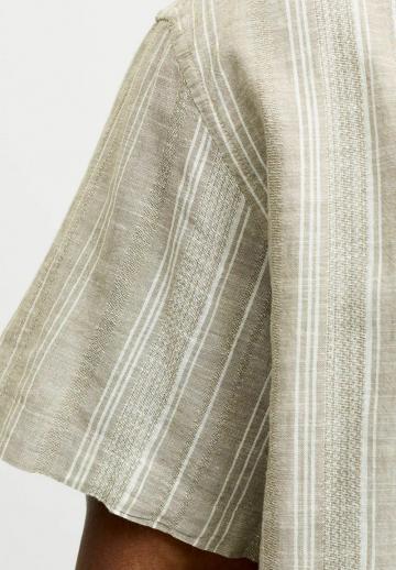 Рубашка с коротким рукавом