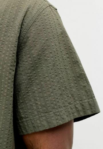 Рубашка с коротким рукавом