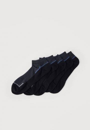 Спортивные носки