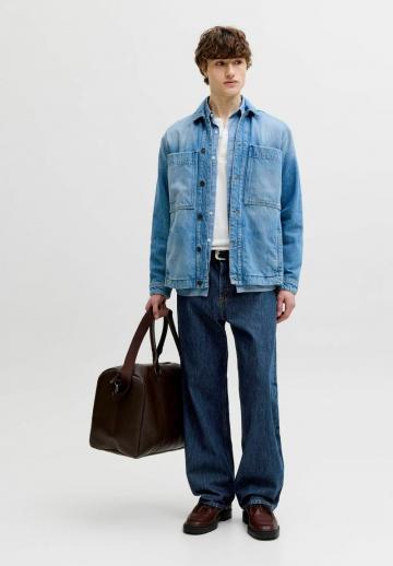 Прямые джинсы