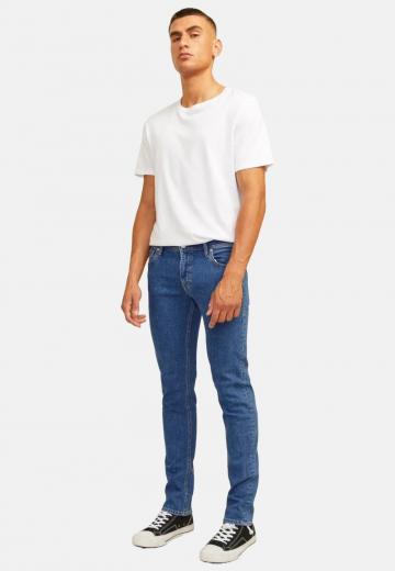 Узкие джинсы