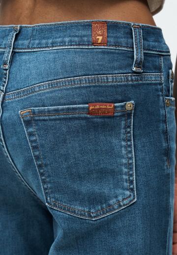 Свободные джинсы