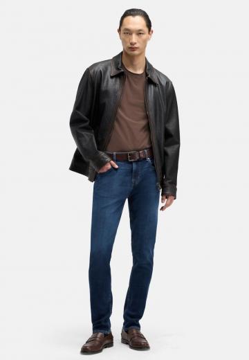 Прямые джинсы