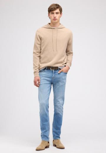 Узкие джинсы