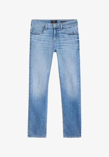 Узкие джинсы