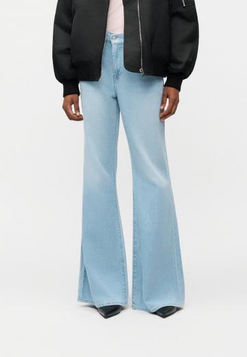 Свободные джинсы