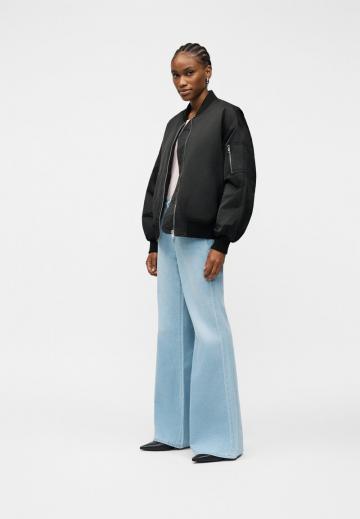 Свободные джинсы